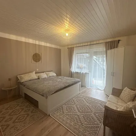 Renovierte Zum Weiherer Krabb *